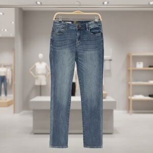 KUT Midrise Katy Boyfriend